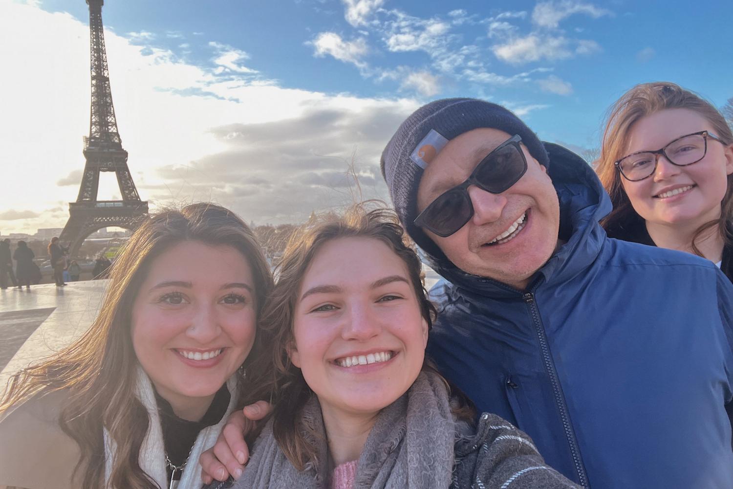 Prof. Pascal Rollett and students take a photo on the 2023 Paris J-Term study tour.